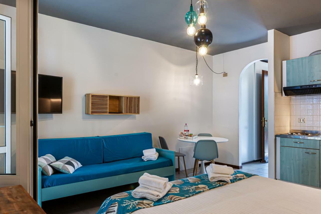 Oleandri Suite Hotel Vada Exteriör bild